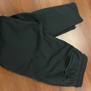 Old Navy Active Powersoft Tapered Pants in Dark Gray